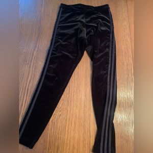 NWOT Adidas Velour Legging (M)